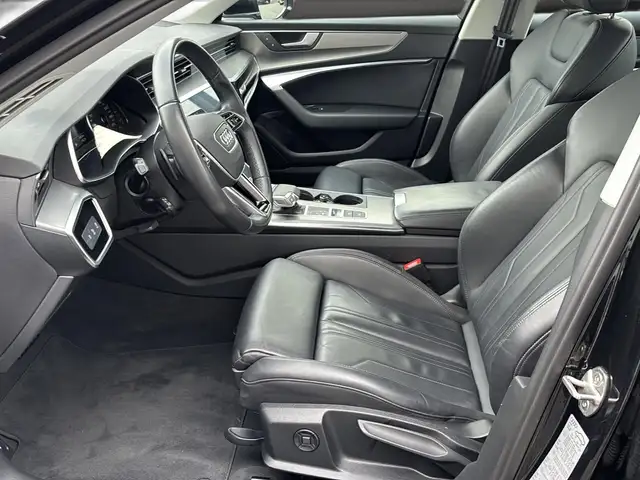Audi A6 view 12
