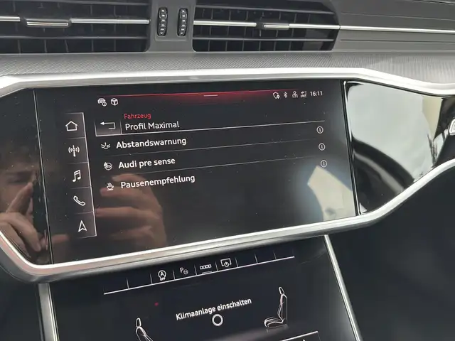 Audi A6 view 22