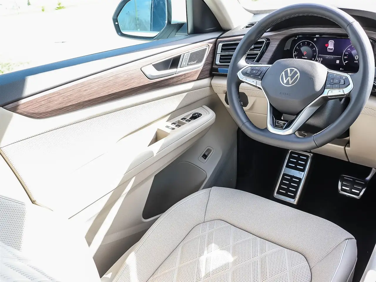 Volkswagen Atlas снимка Volkswagen Atlas