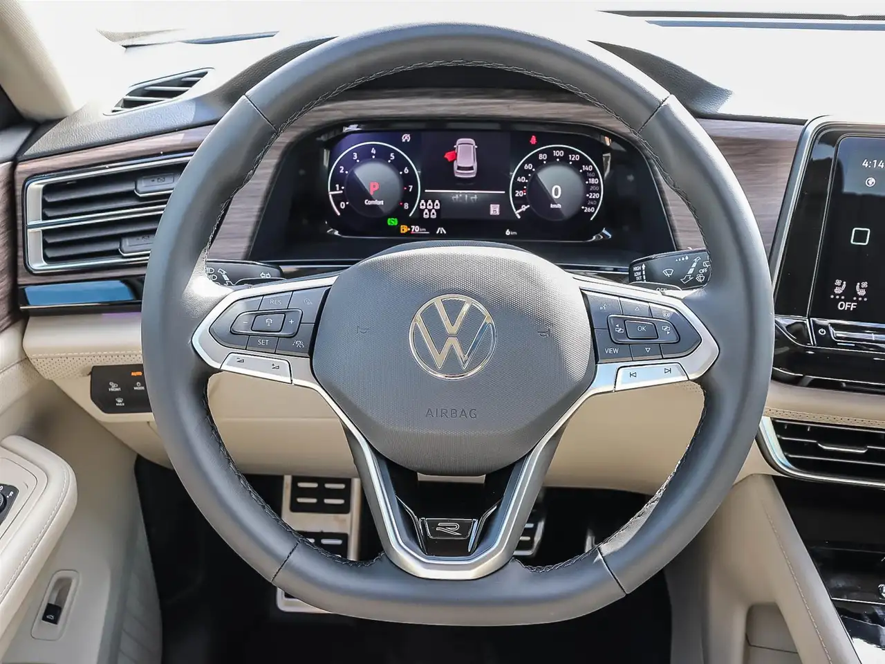 Volkswagen Atlas снимка Volkswagen Atlas