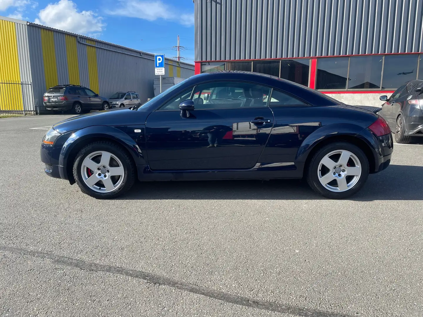 Audi TT 1.8 5V Turbo / CRUISE / LEDERE-VERWARMDE STOELEN / Mavi - 2