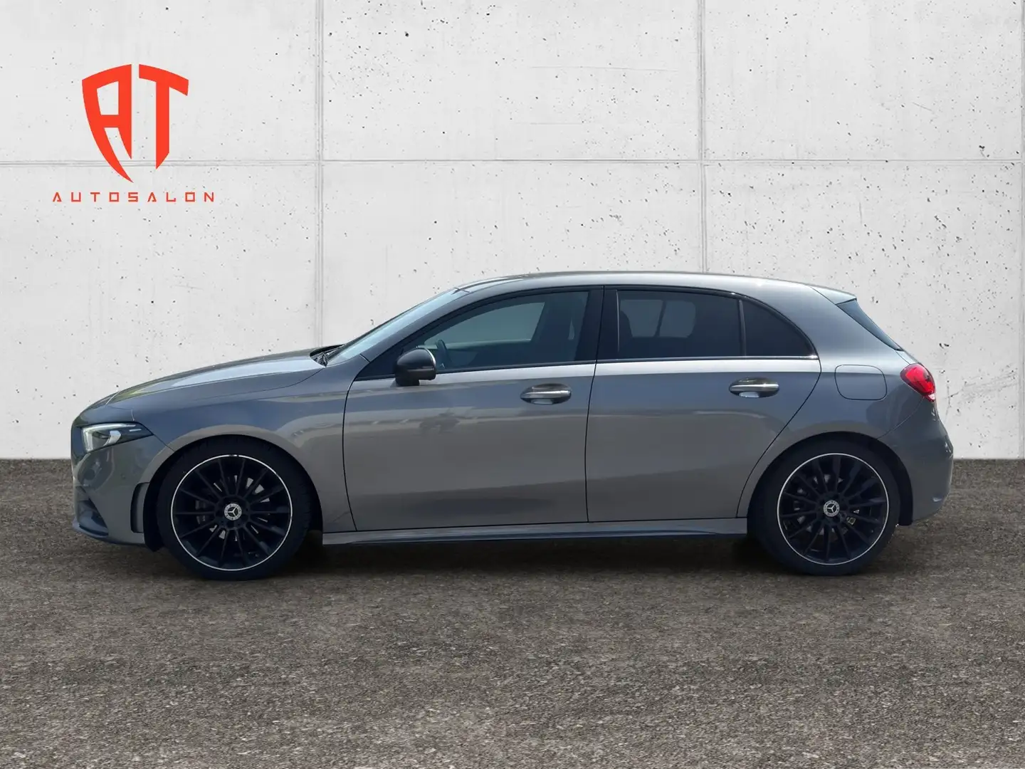 Mercedes-Benz A 200 A 200 AMG-Line Grau - 2