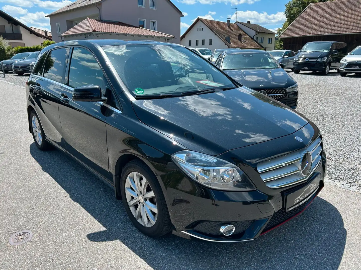 Mercedes-Benz B 180 B -Klasse B 180 CDI *AHK*SHZ* Schwarz - 1