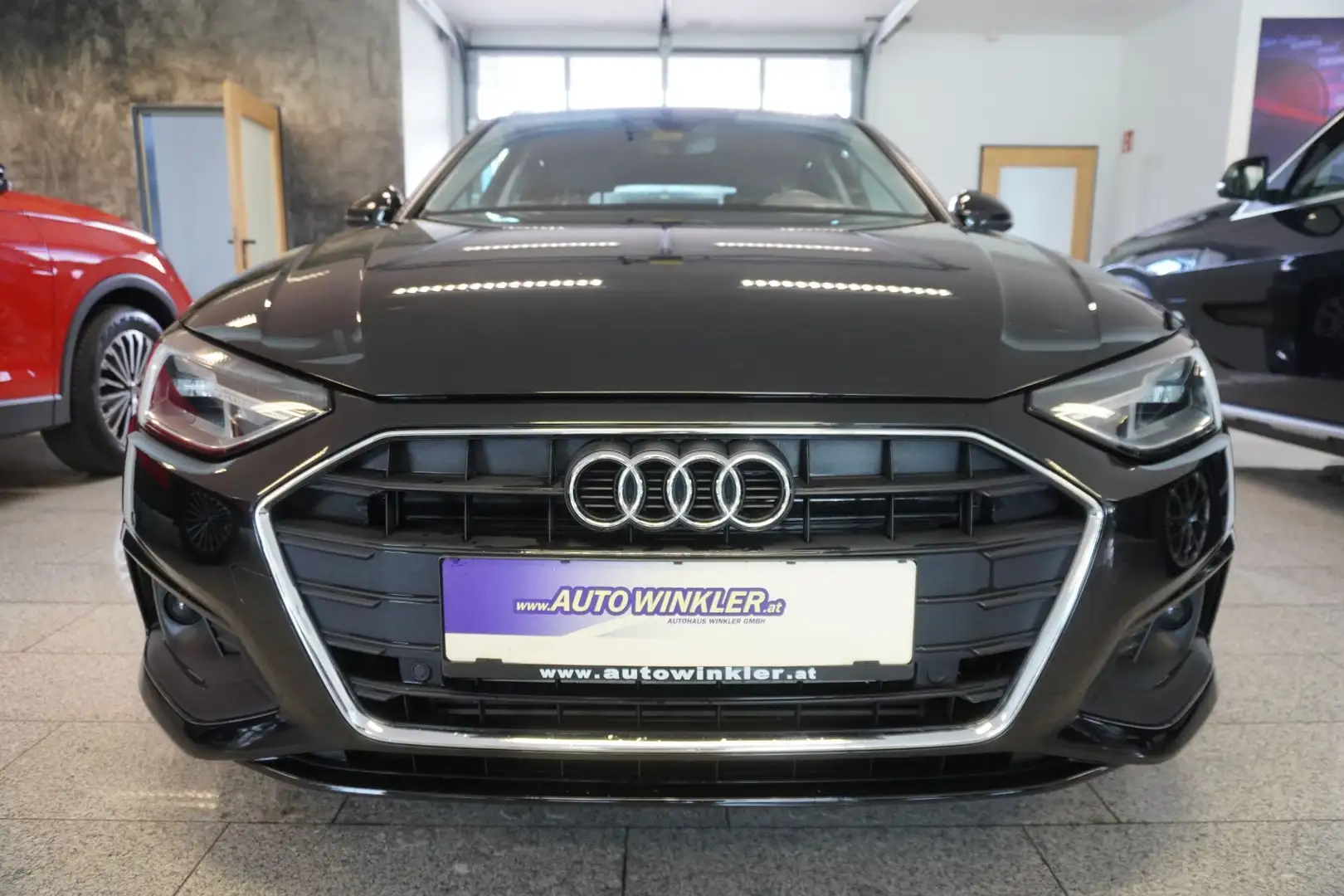 Audi A4 Avant 35 TFSI S-tronic/PDC/SHZ/Navi Schwarz - 2