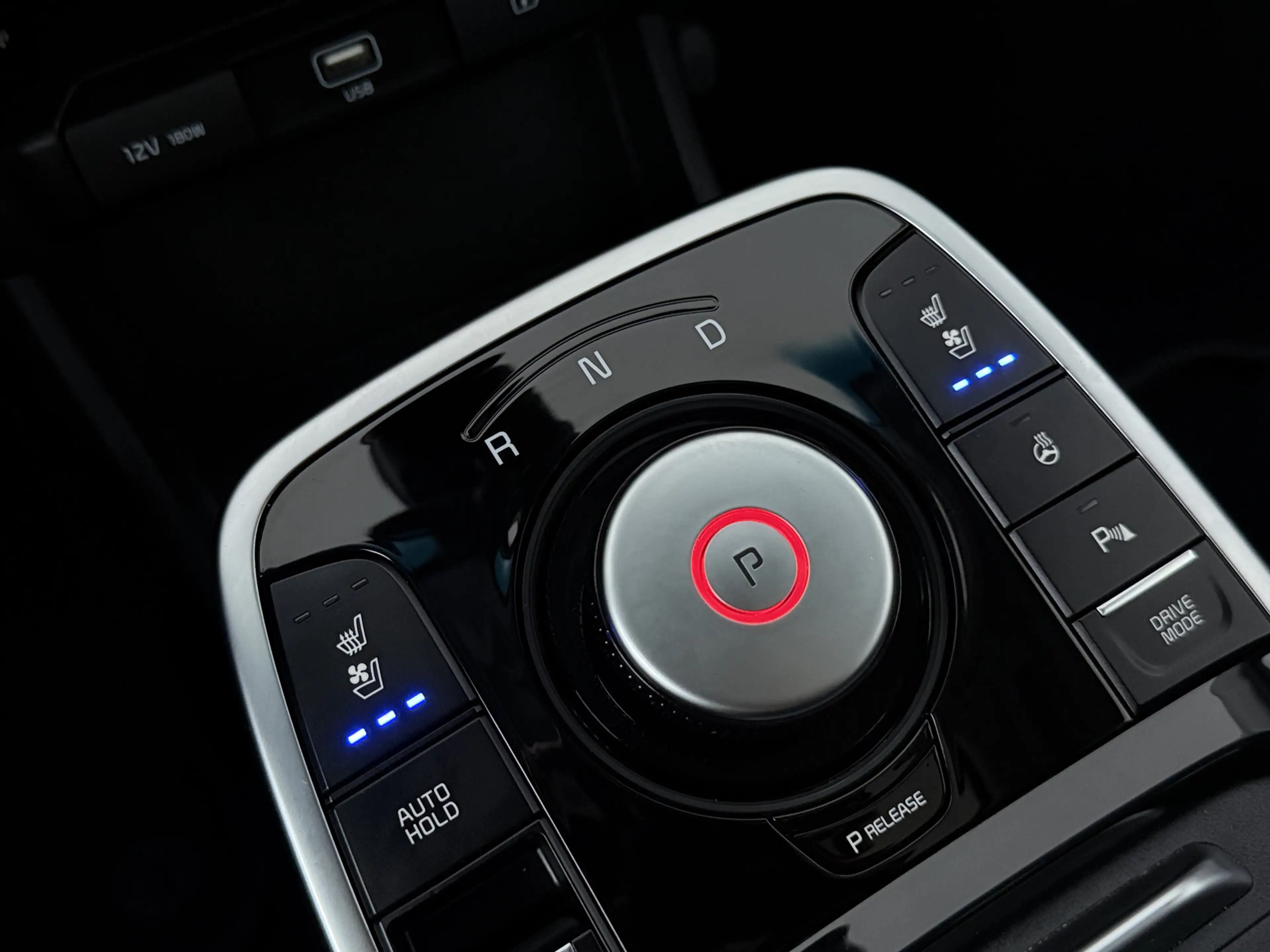 Kia e-Niro ExecutiveLine 64 kWh | Schuif/kanteldak | Lederen — photo 10