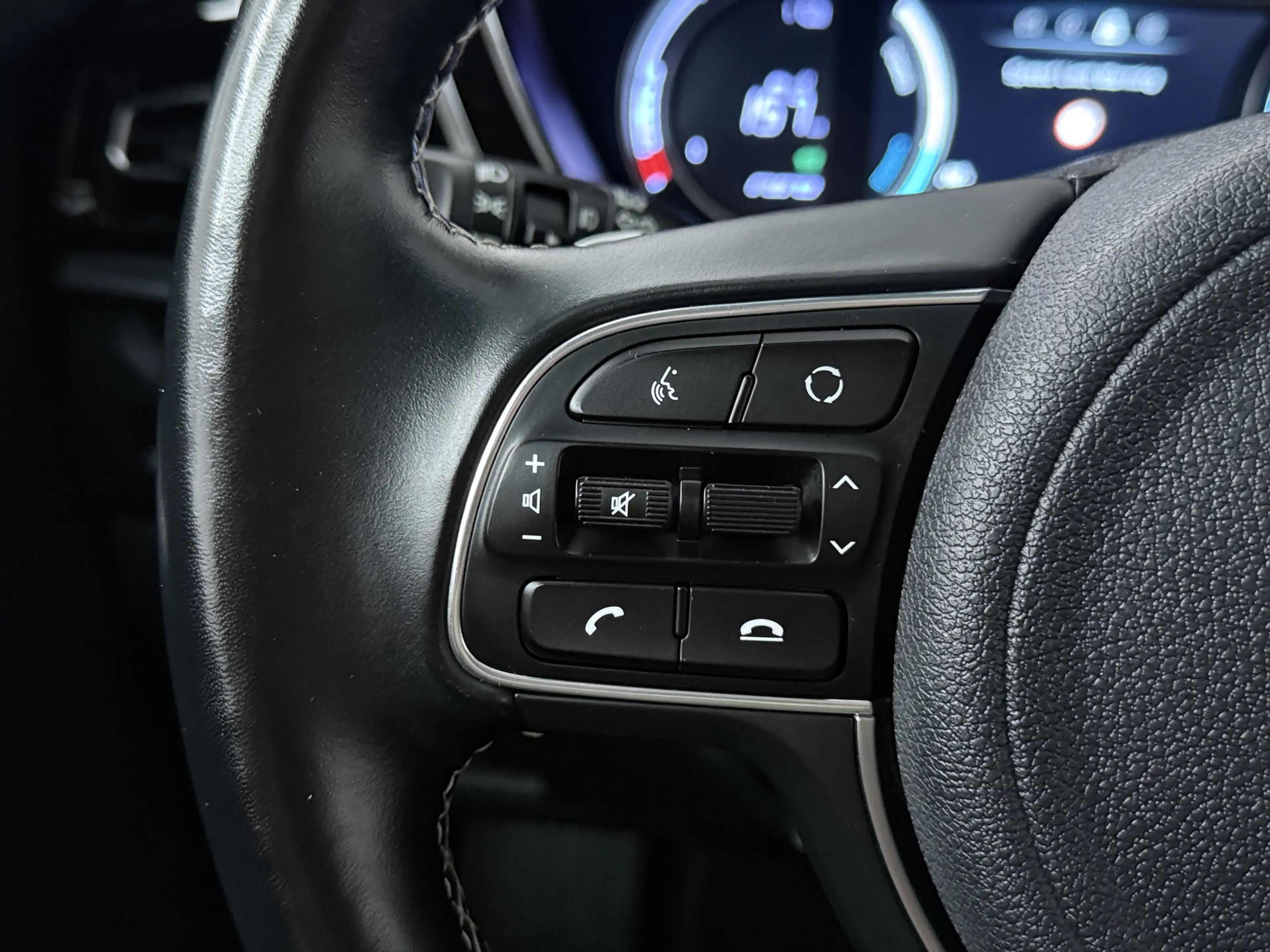 Kia e-Niro ExecutiveLine 64 kWh | Schuif/kanteldak | Lederen — photo 12