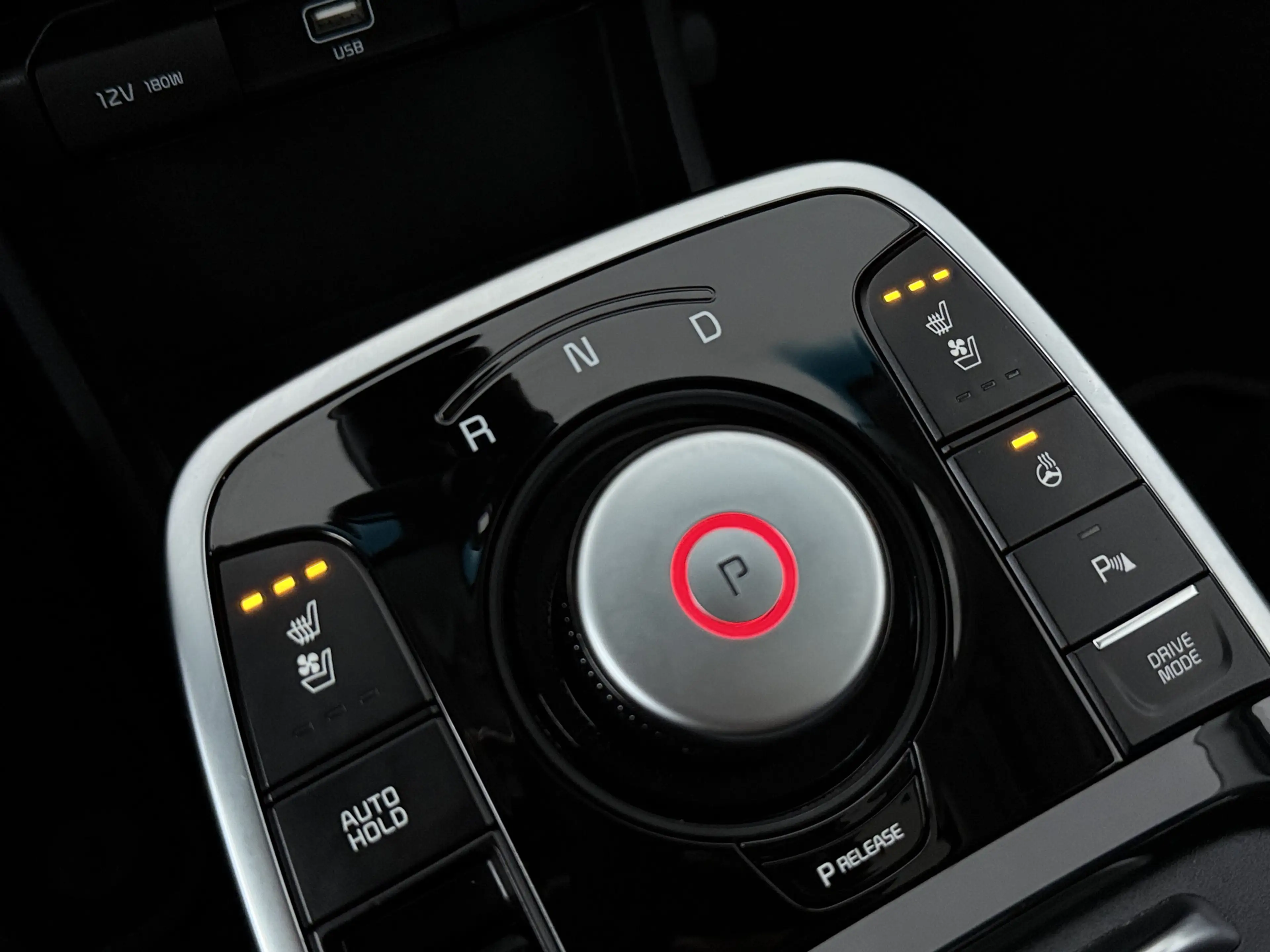 Kia e-Niro ExecutiveLine 64 kWh | Schuif/kanteldak | Lederen — photo 11