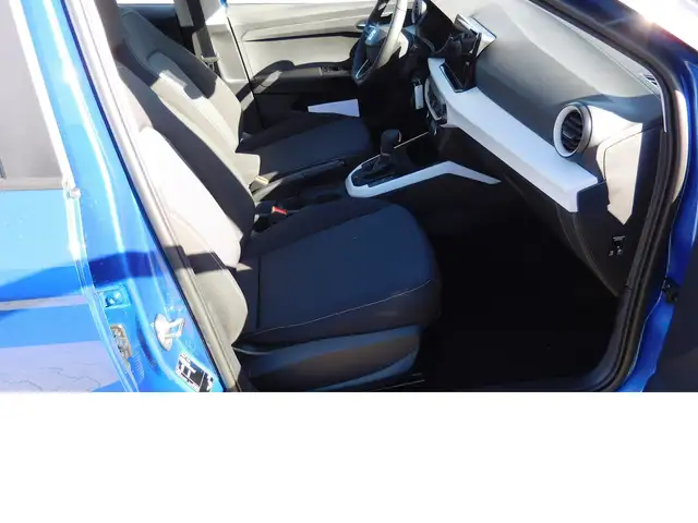 Seat Arona view 11