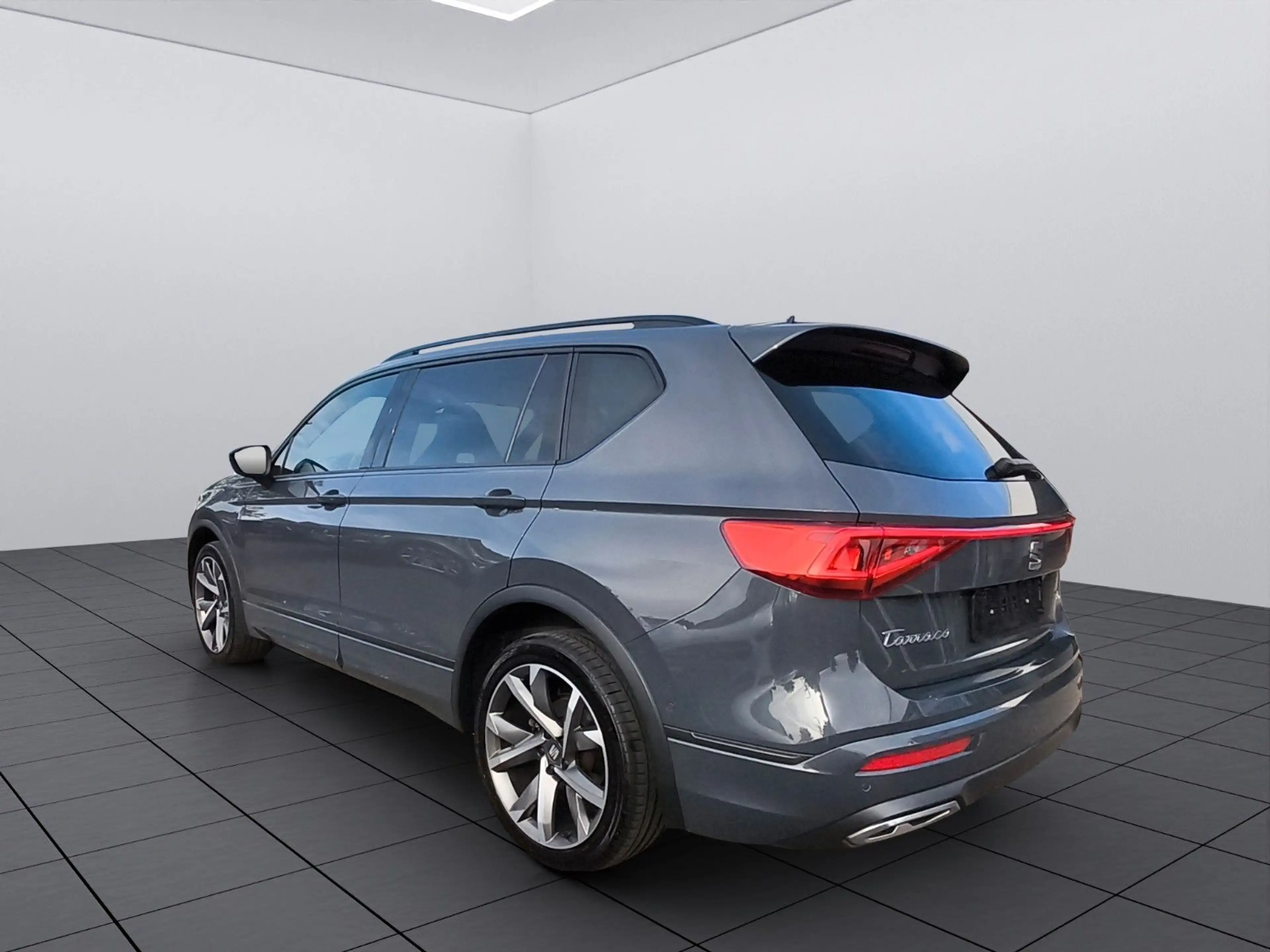 SEAT Tarraco FR 4Drive *7-SITZER* RFK *NAVI *AHK — photo 4