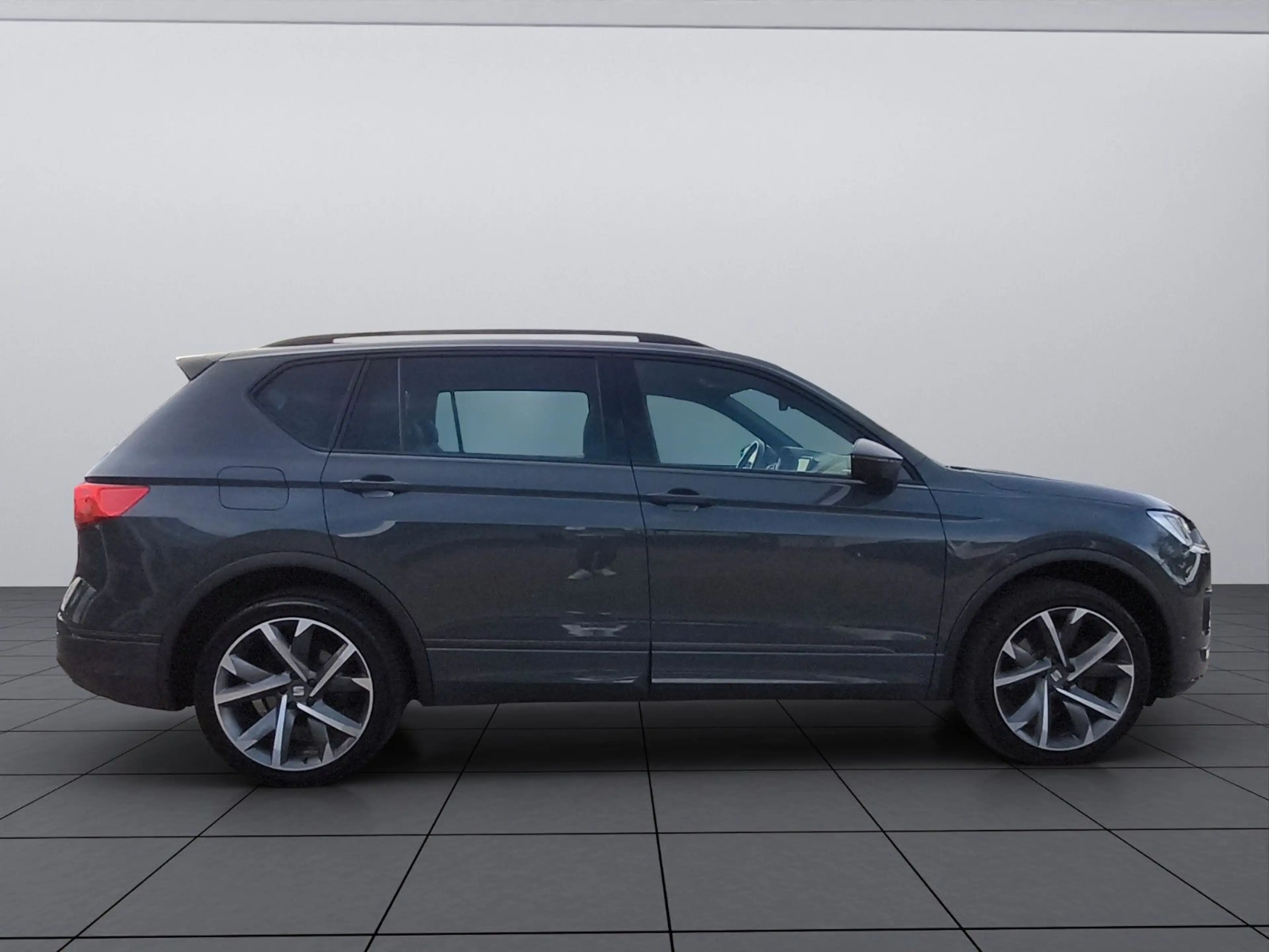 SEAT Tarraco FR 4Drive *7-SITZER* RFK *NAVI *AHK — photo 8