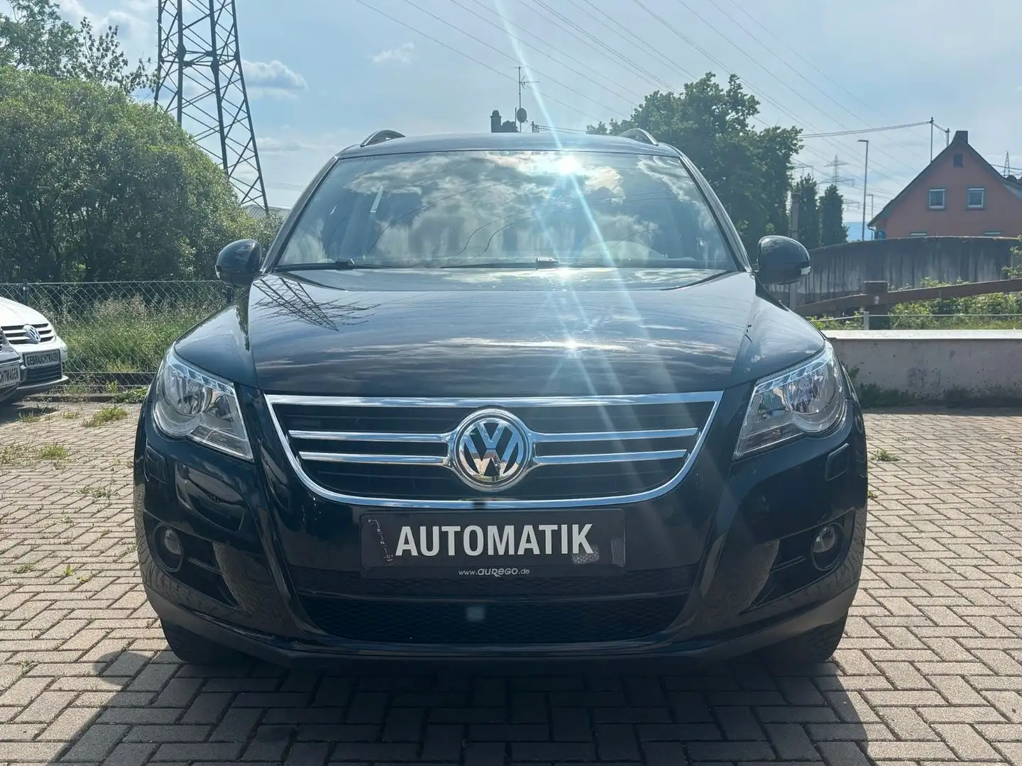 Volkswagen Tiguan Trend & Fun 4Motion Automatik Mit TÜV Schwarz - 1