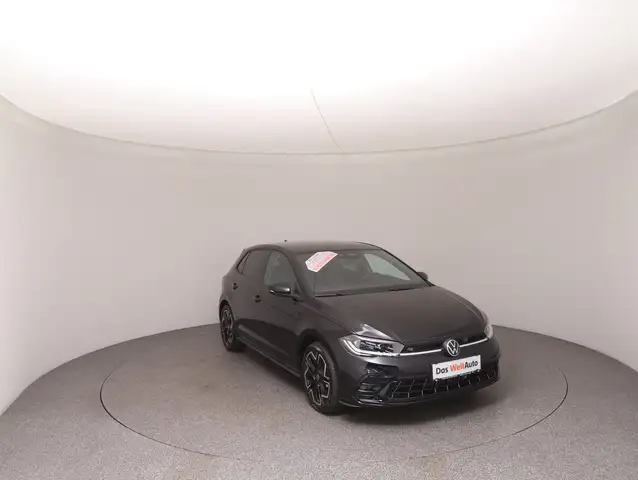 Volkswagen Polo view 2