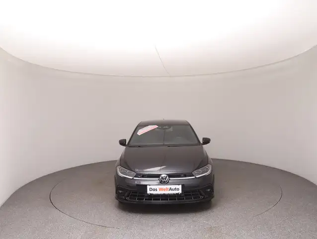 Volkswagen Polo view 3