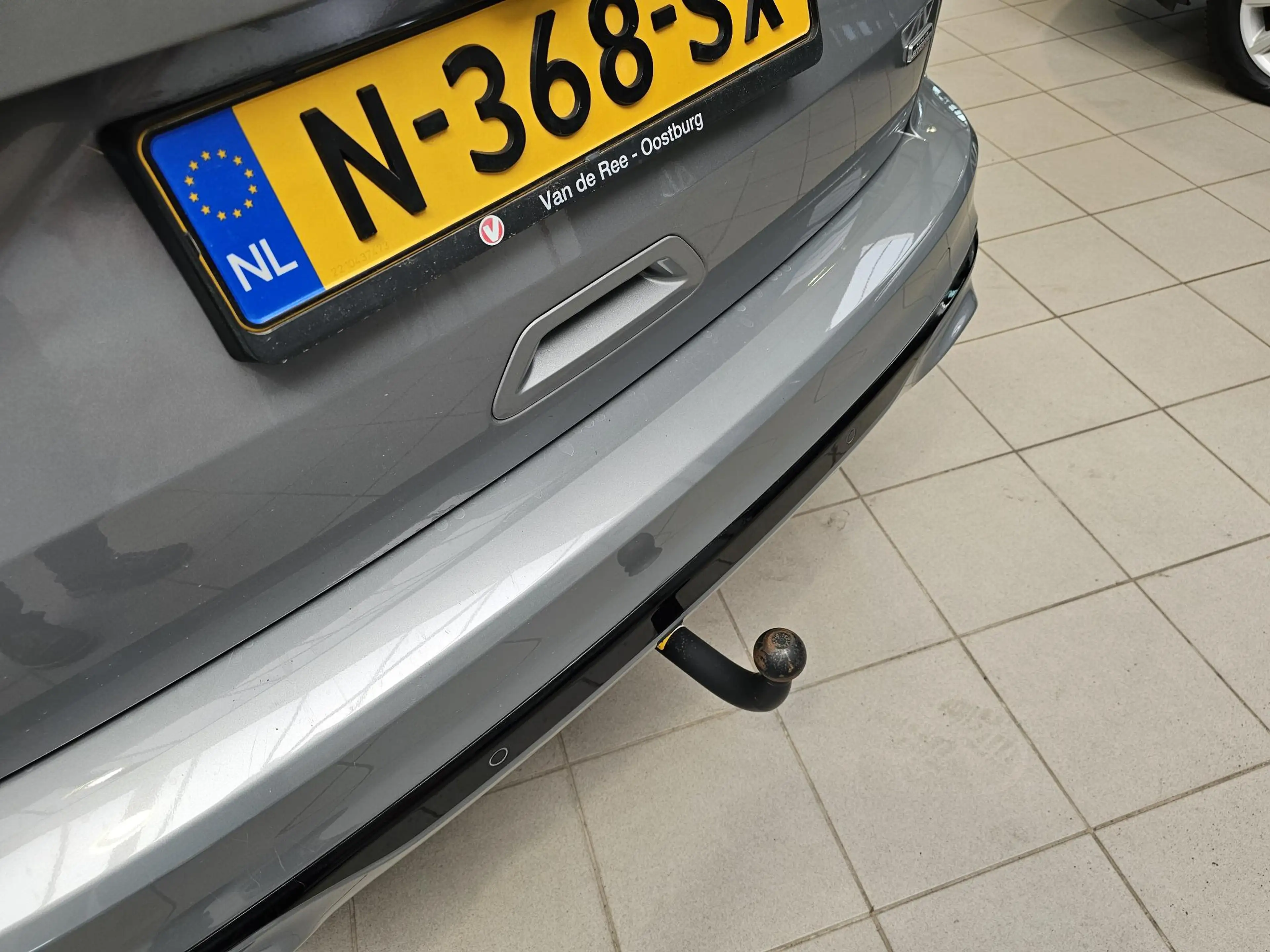 Ford Kuga 2.5 PHEV ST-Line X — photo 7