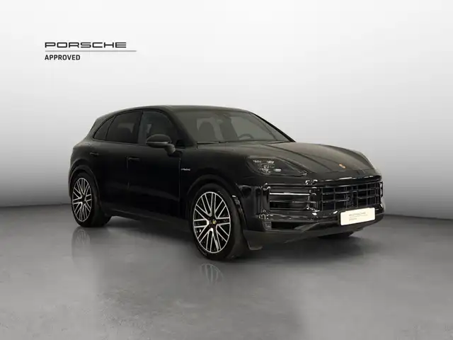 Porsche Cayenne view 6
