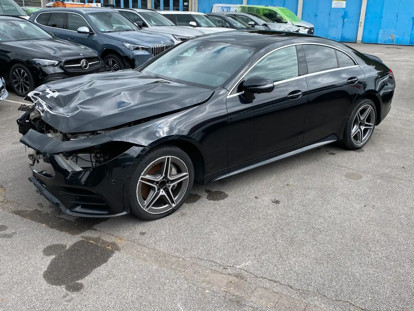 Mercedes-Benz CLS 400 d 4M *AMG-Line*360°Cam*Schiebedach*LED* Negro - 1