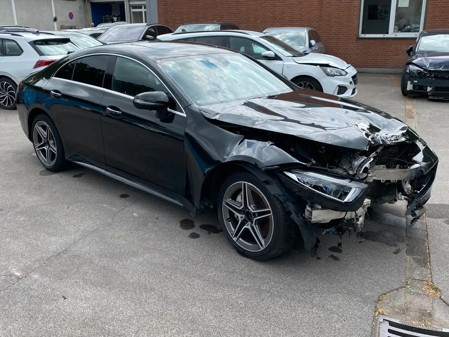 Mercedes-Benz CLS 400 d 4M *AMG-Line*360°Cam*Schiebedach*LED* Negro - 2