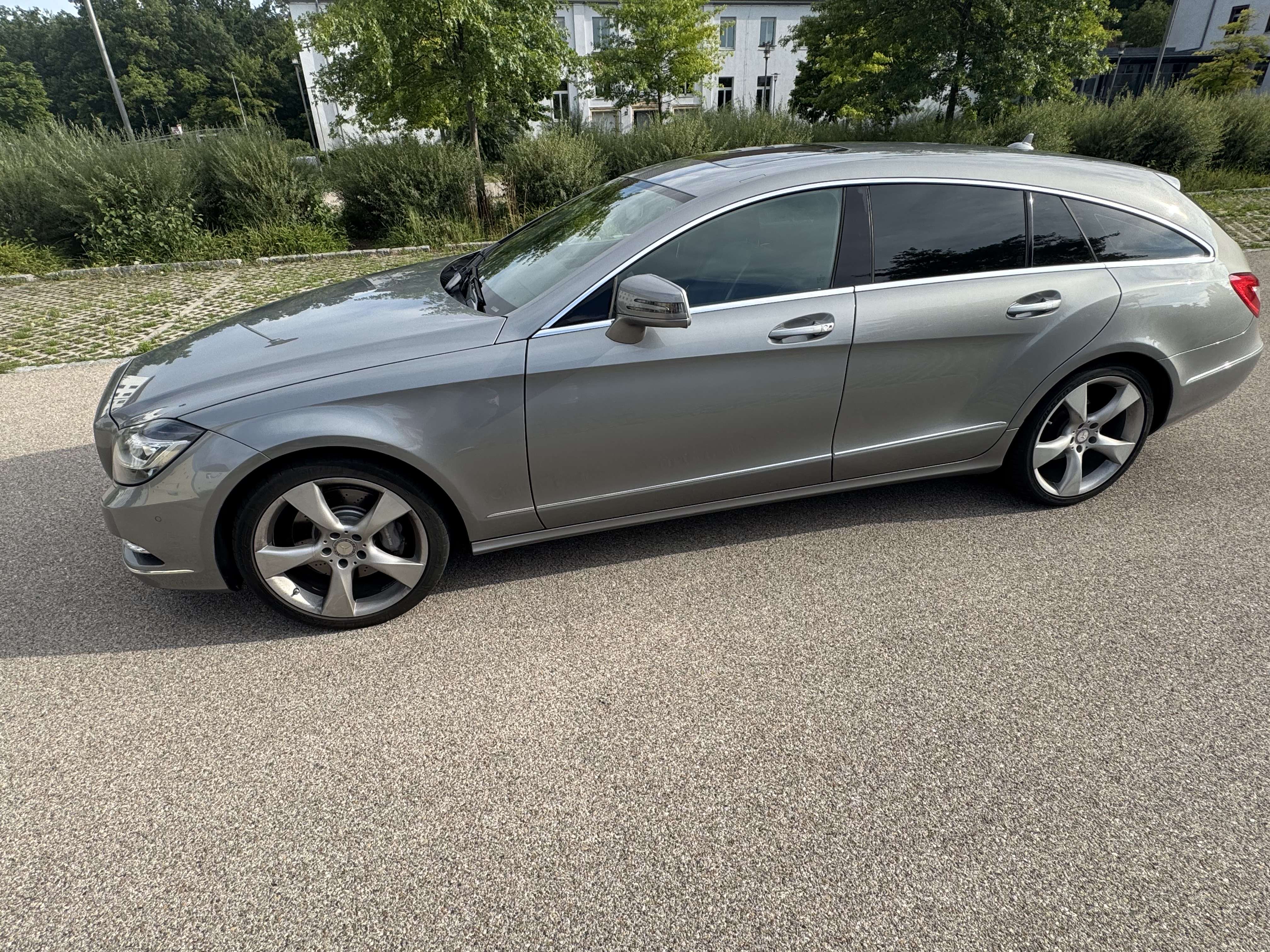 Second hand Mercedes Benz Cls-Class 