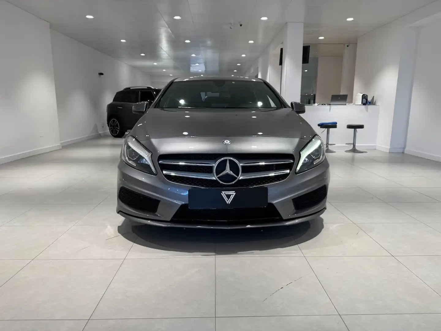 Mercedes-Benz A 200 Classe A - W176 d Premium 4matic auto my16 Grigio - 2
