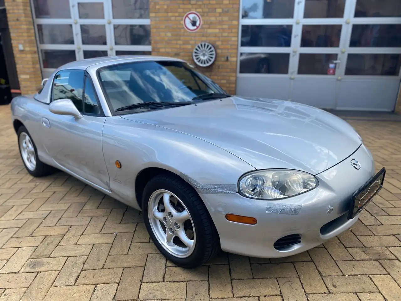 Mazda MX-5 1.9 16V Automatik Hardtop 1.HAND, foto 1