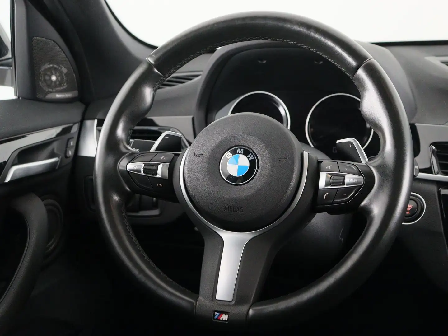 BMW X1 sDrive20i Orange Edition III Bianco - 2