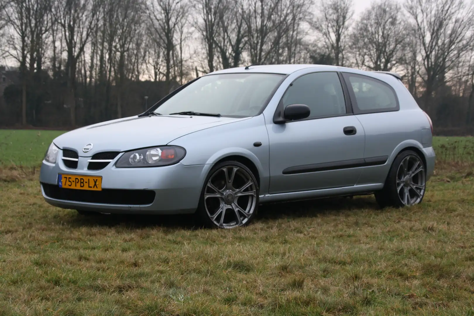 Nissan Almera Almera 1.5 Acenta Blau - 1