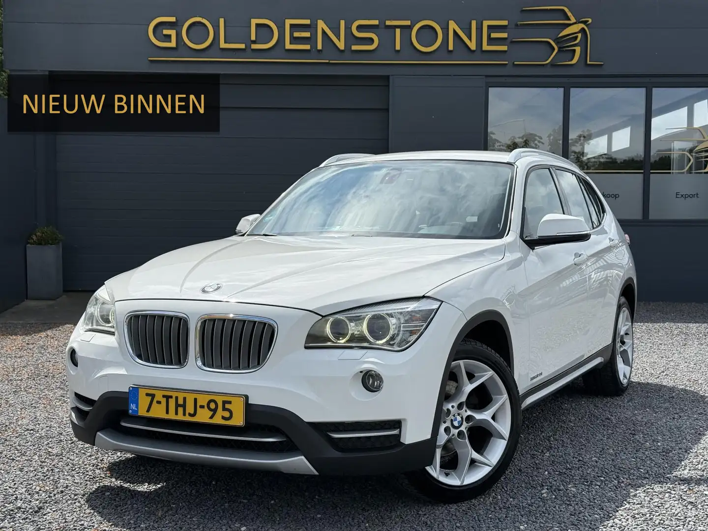 BMW X1 sDrive20i Business Navi,Trekhaak,184pk,Halfleder,A Blanco - 1