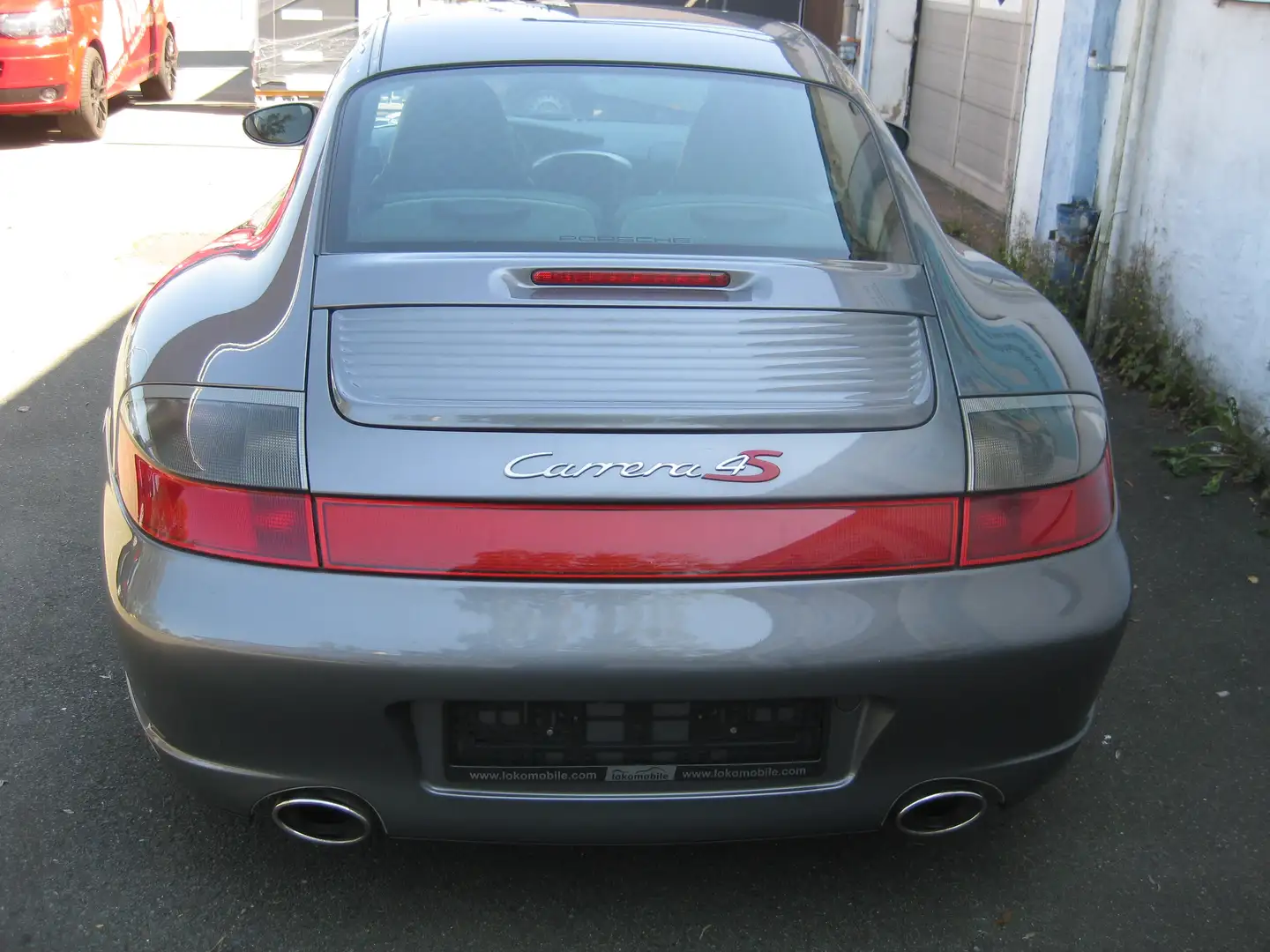 Porsche 996 911 Carrera 4S - 1
