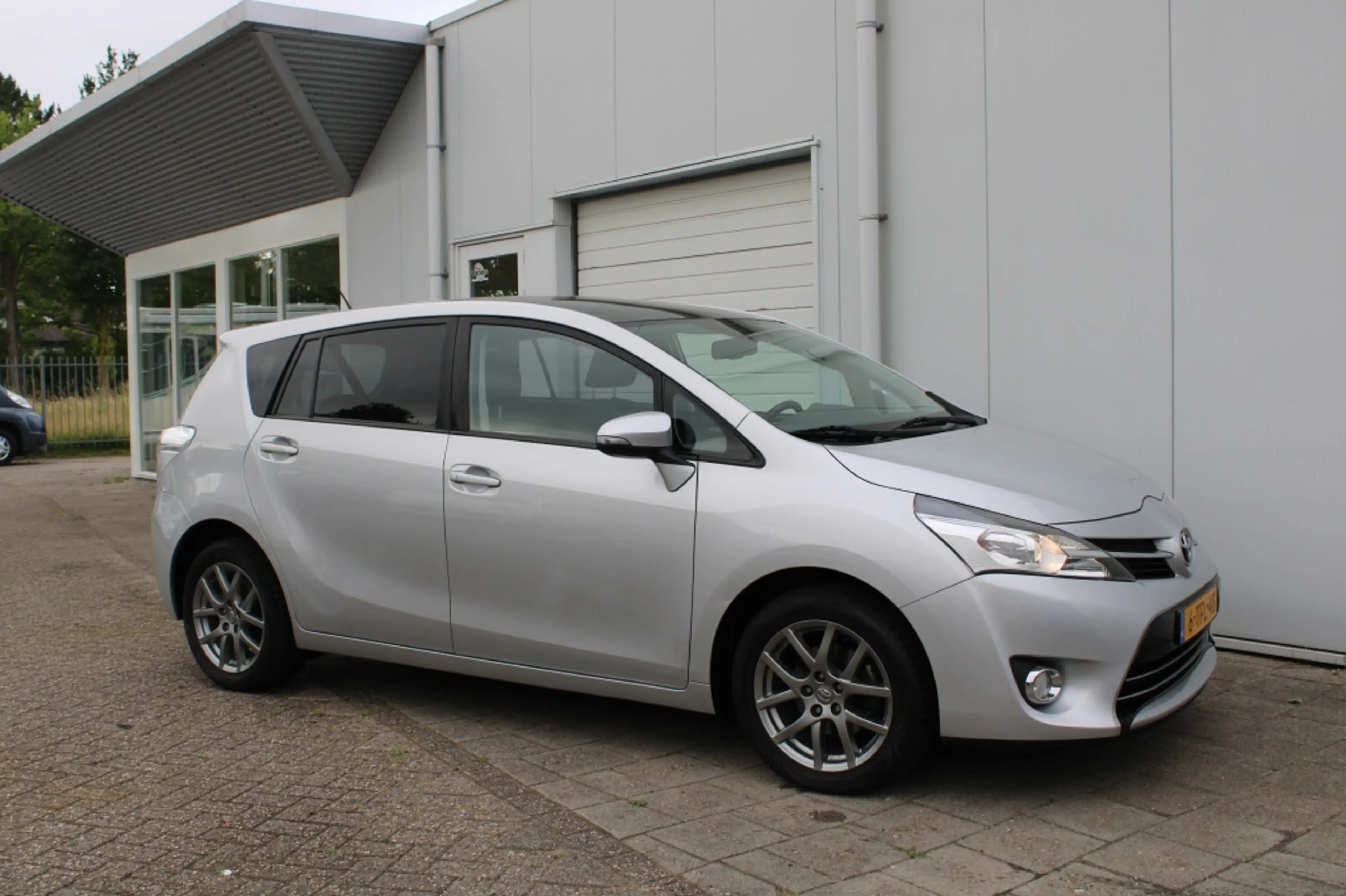 Toyota Verso 1.8 VVT-i Business/Panorama dak — photo 4