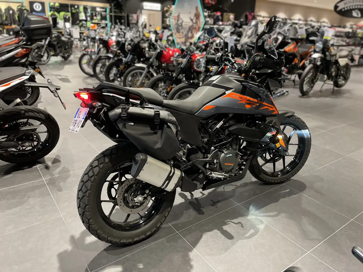 KTM 390 Adventure Schwarz - 2