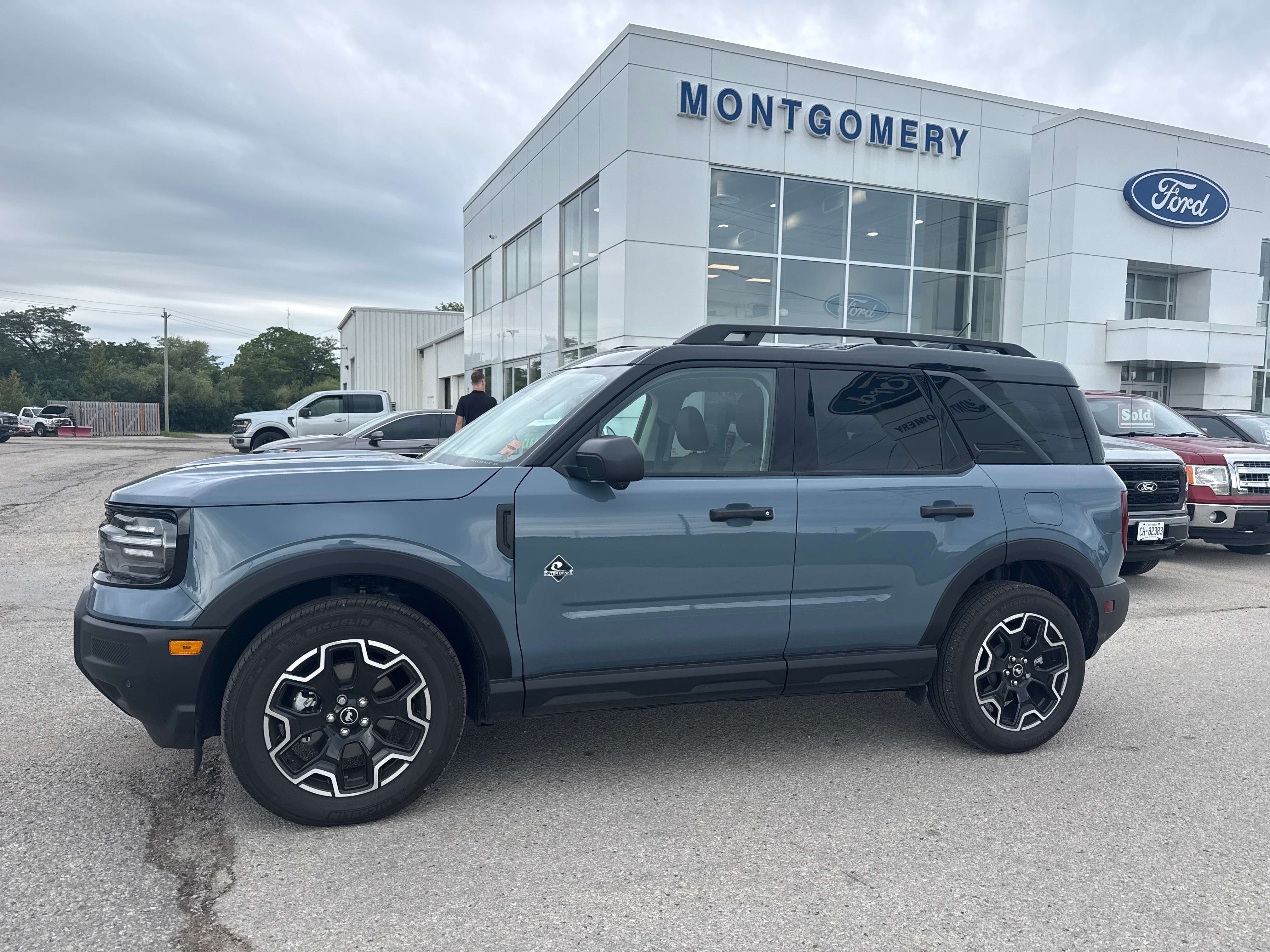 2026 Ford Bronco Sport OUTER BANKS | 4WD | 1 OWNER | NO ACCIDENTS — снимка 1
