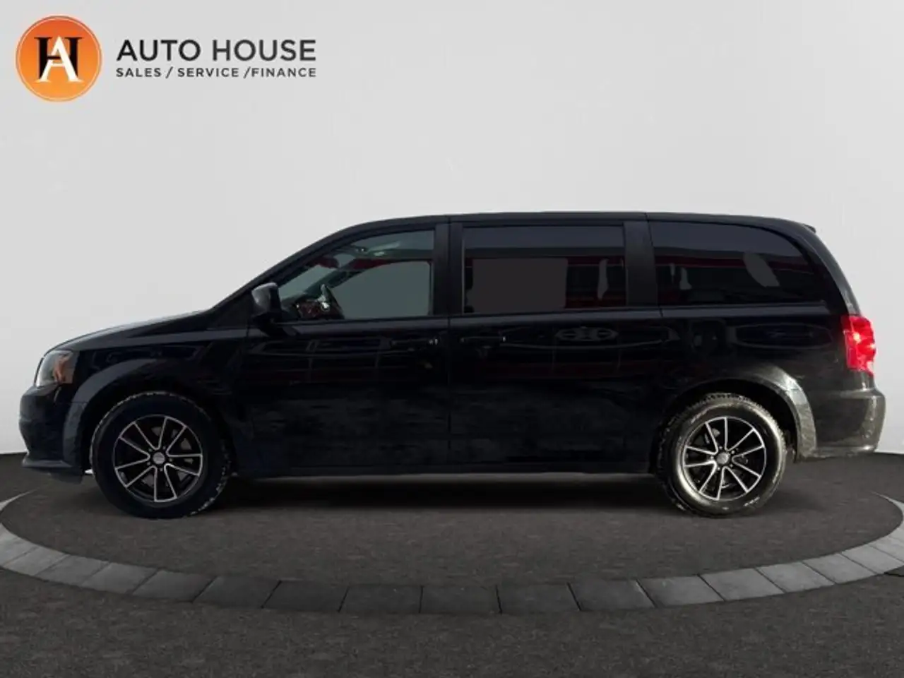 Dodge Grand Caravan снимка Dodge Grand Caravan