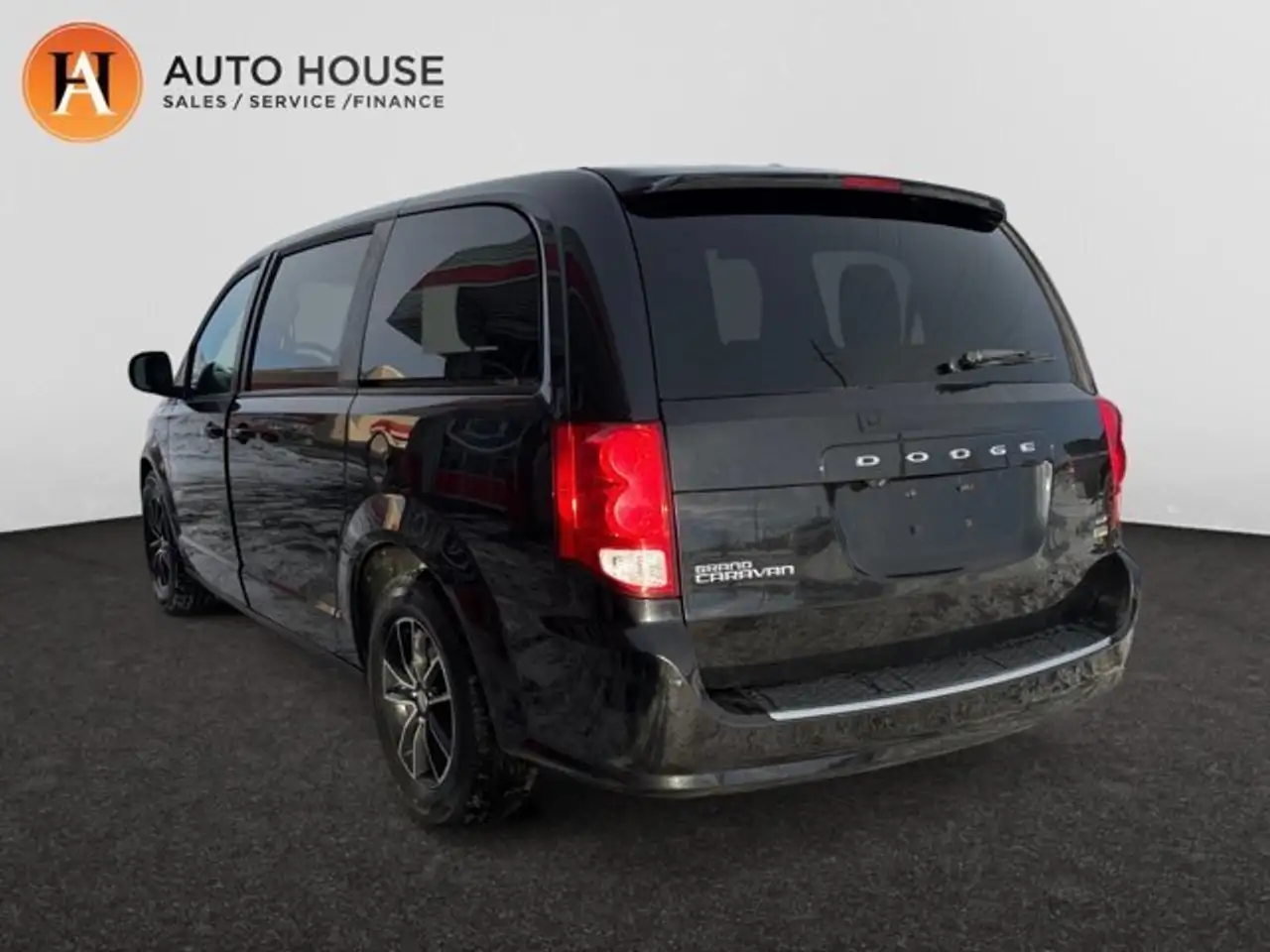 Dodge Grand Caravan снимка Dodge Grand Caravan