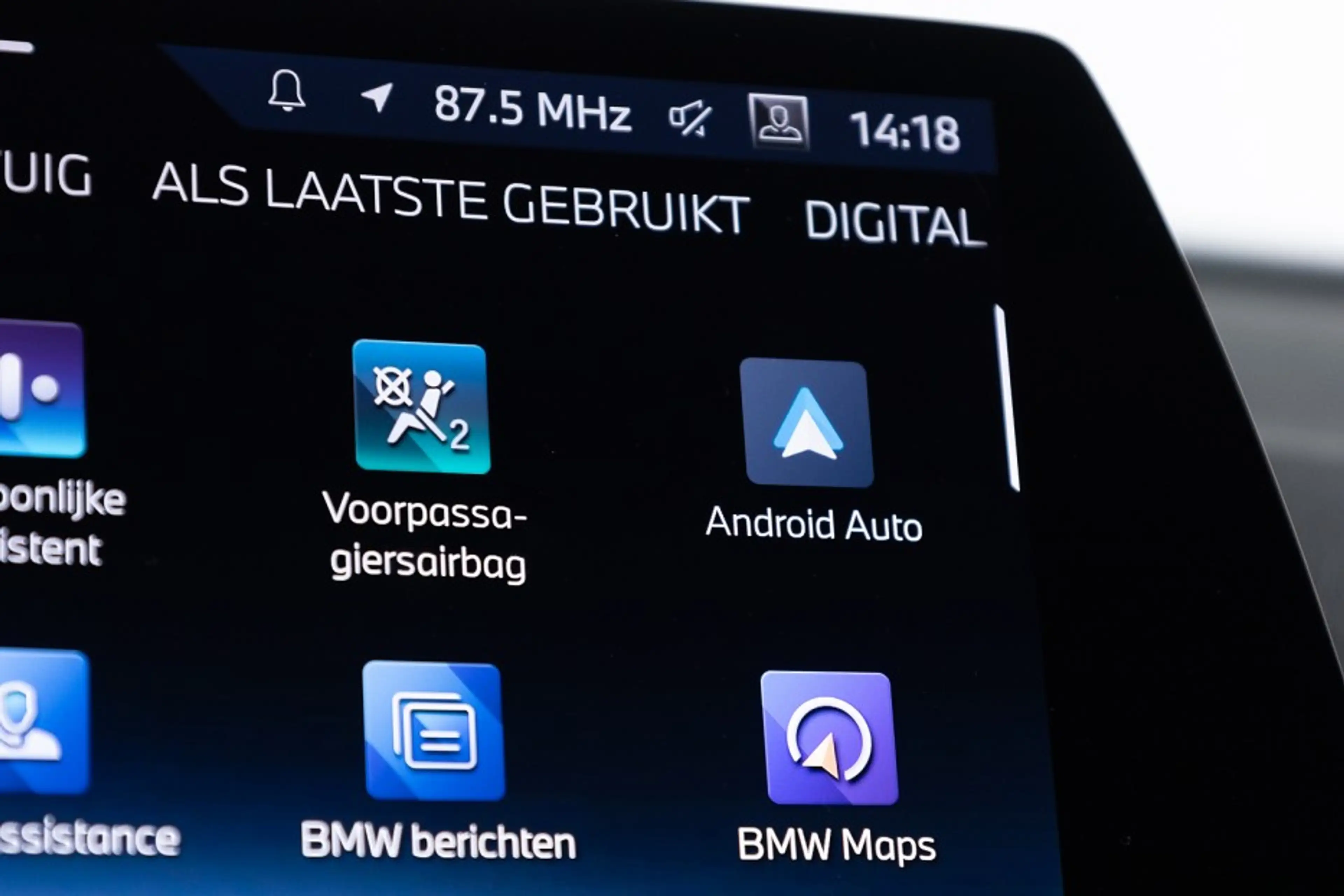 BMW iX2 eDrive20 67 kWh | Full LED | NAVI | PDC | ECC . — photo 18