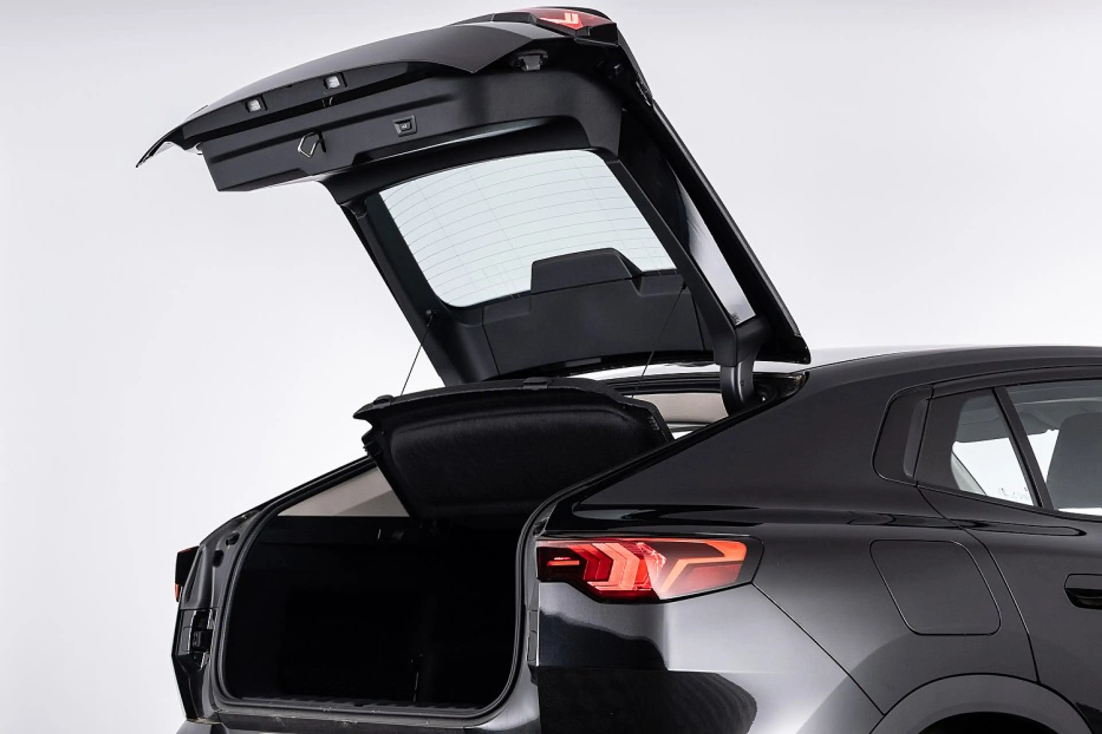 BMW iX2 eDrive20 67 kWh | Full LED | NAVI | PDC | ECC . — photo 33