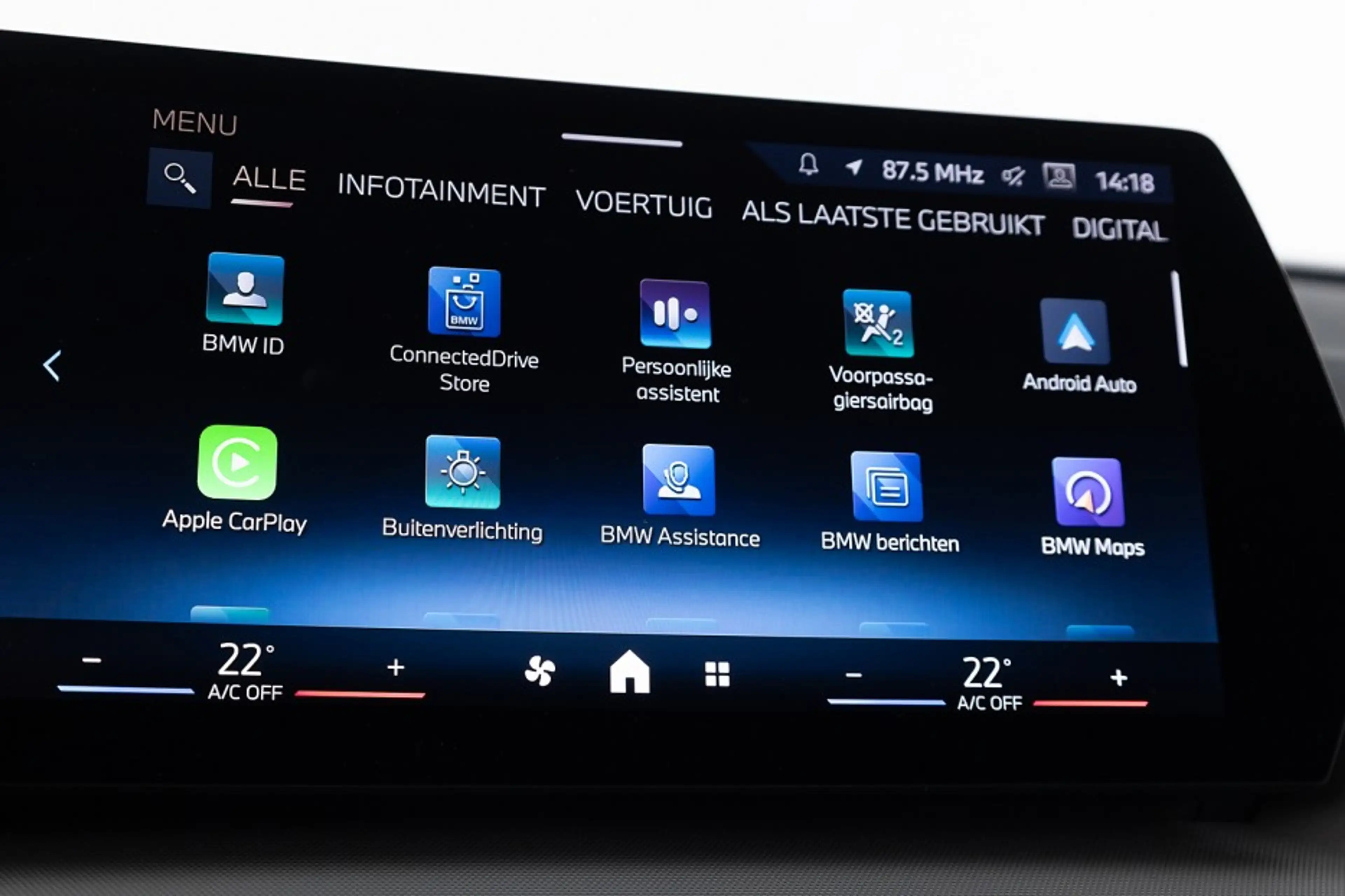 BMW iX2 eDrive20 67 kWh | Full LED | NAVI | PDC | ECC . — photo 16