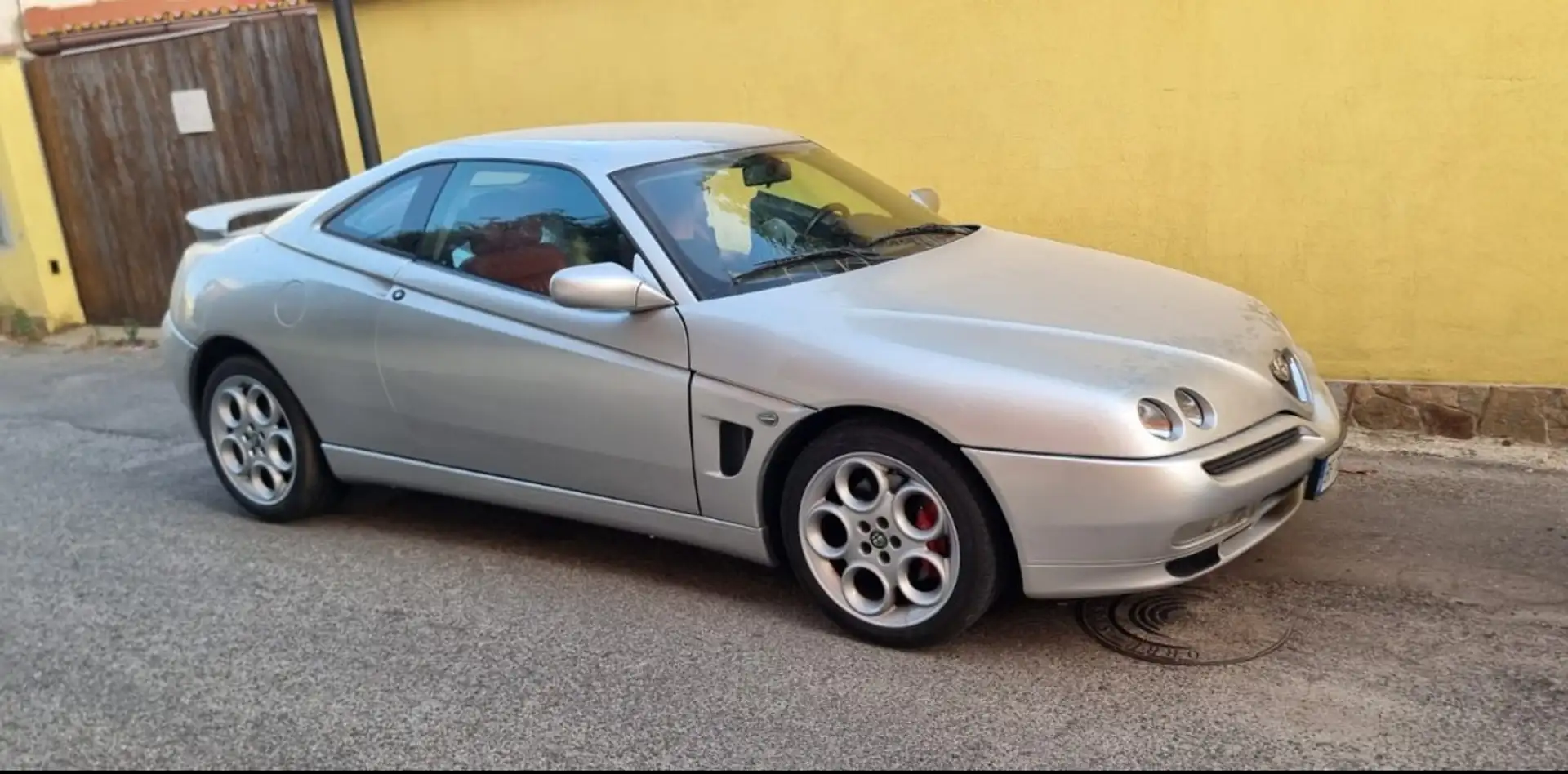 Alfa Romeo GTV 3.0 V6 24v L - 2