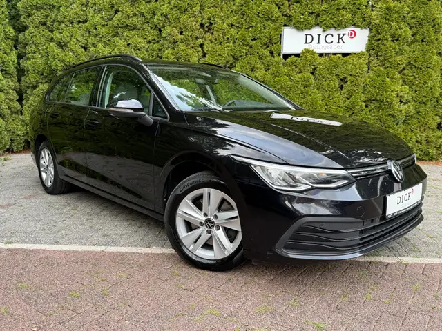 Volkswagen Golf 2.0 TDI Life LED+NAVI+SHZ+AMBI+ACC+CARPLAY
