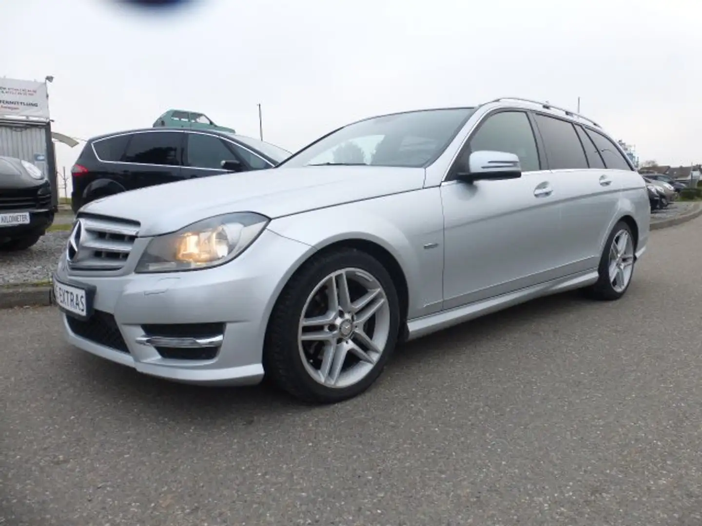 Mercedes-Benz C 180 C 180 T CGI BlueEf. / Autom. / AMG-Line / AHK Grau - 1