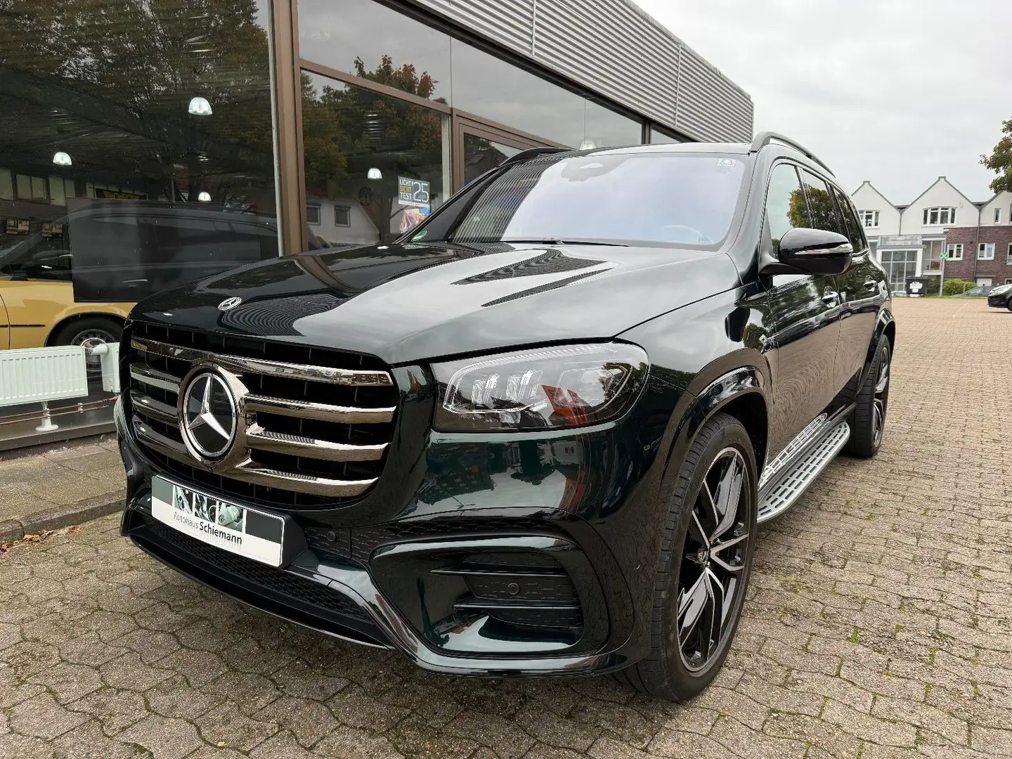 Mercedes-Benz GLS 450 d 4Matic ABC/designo/23"/UVP: 163.000€ Grün - 1