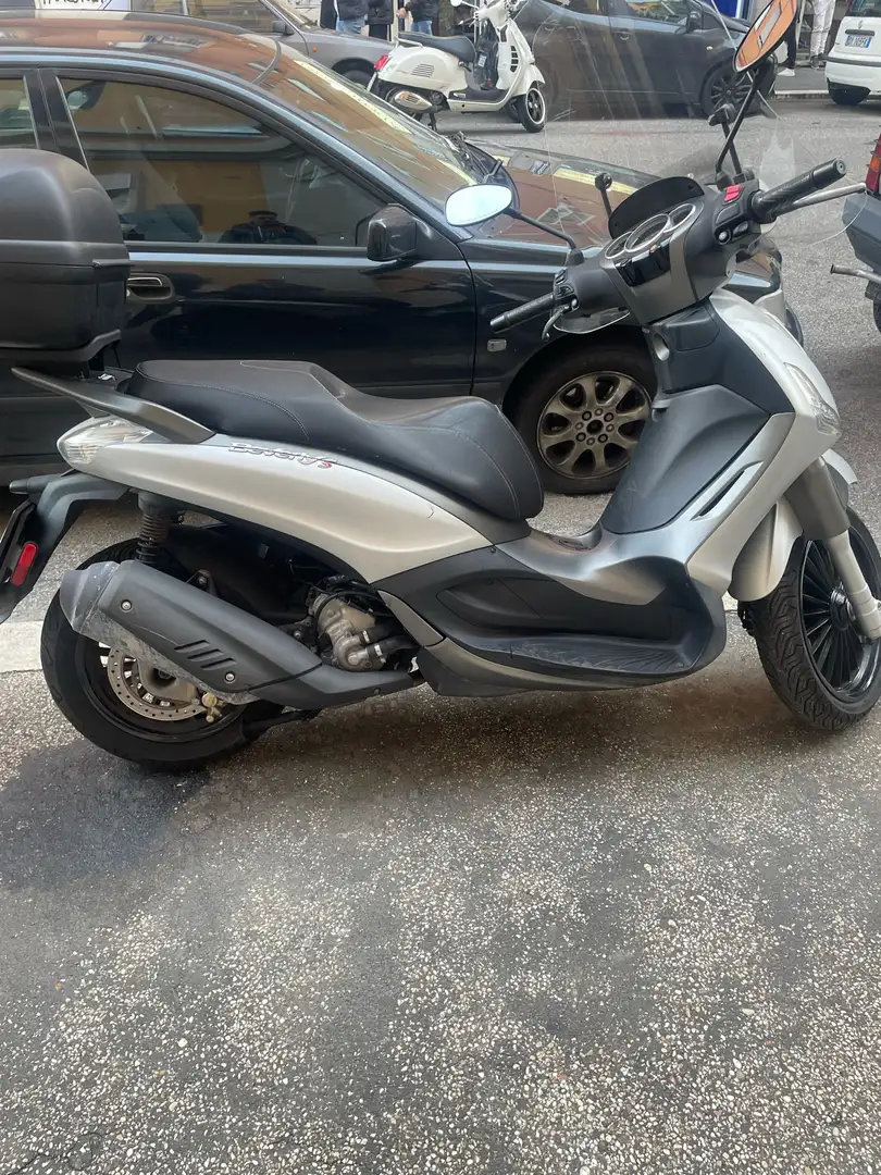 Piaggio Beverly 300 s abs Grey - 1