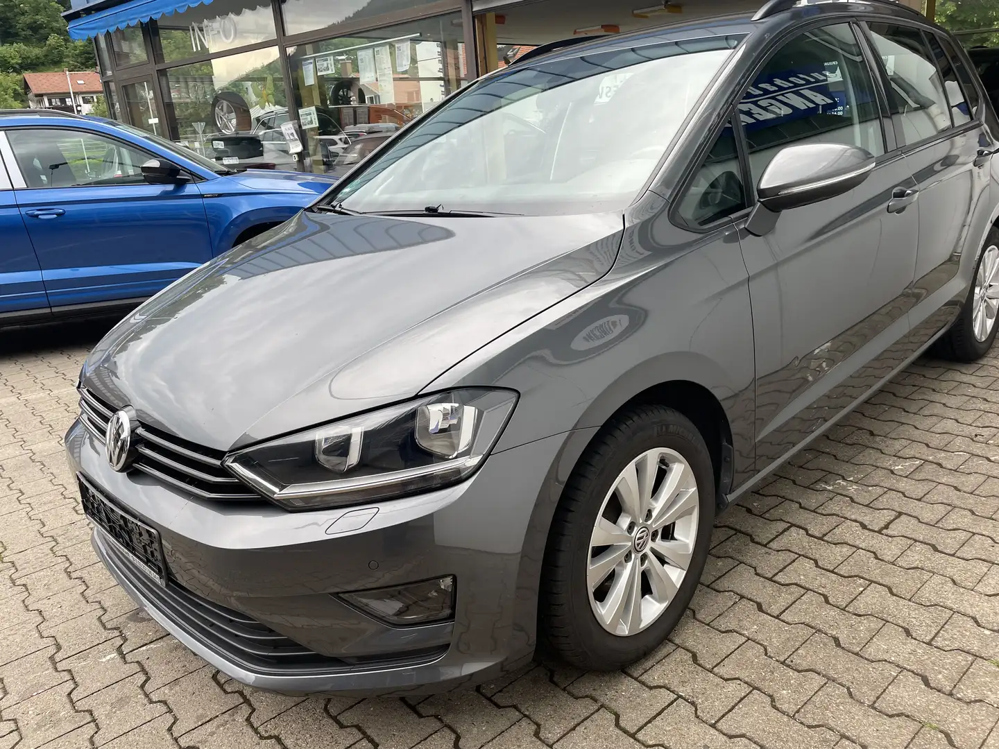 Volkswagen Golf Sportsvan 1.4 TSI DSG Comfortline, PDC, SH Grau - 2