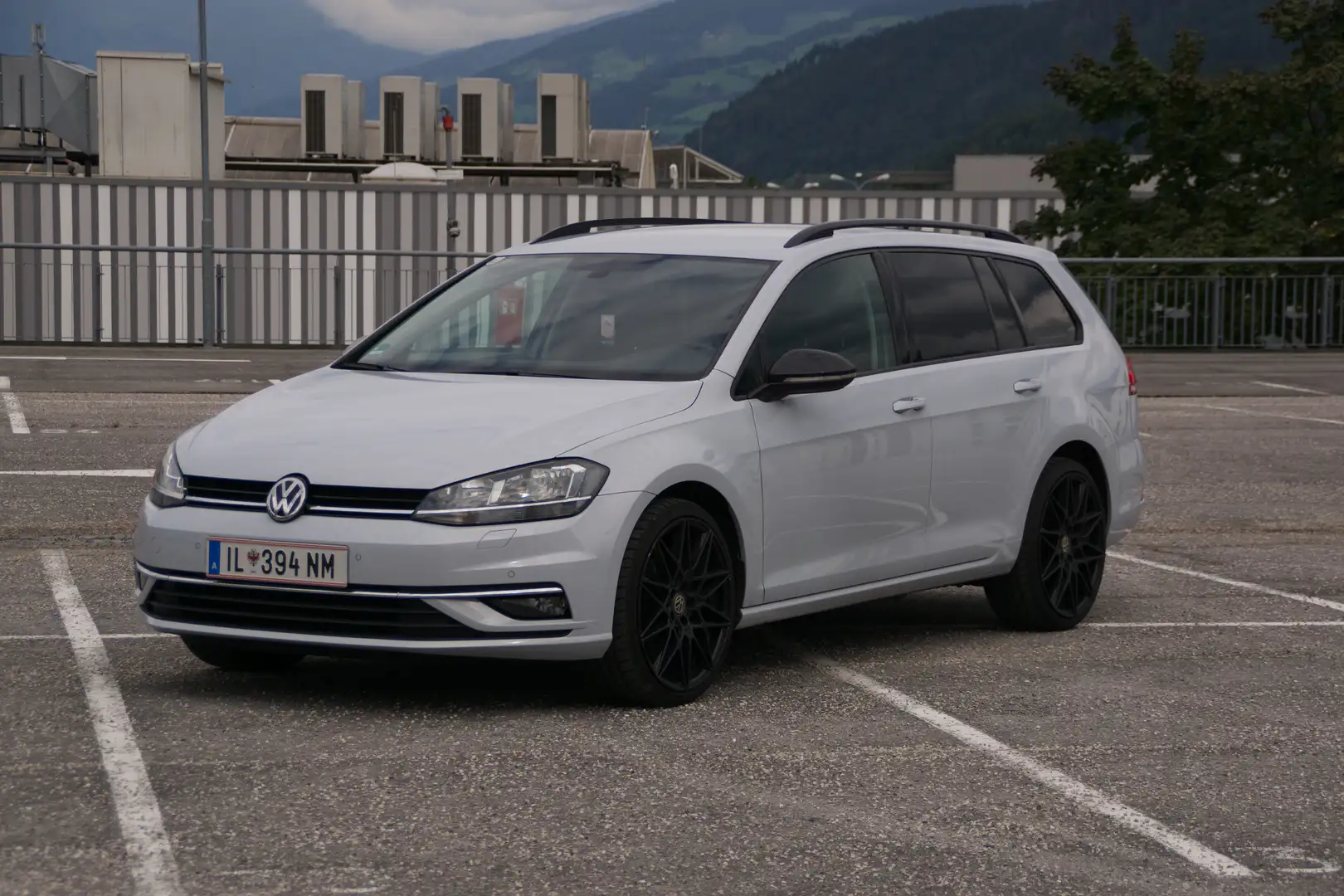 Volkswagen Golf Variant Rabbit 1,0 TSI - 1