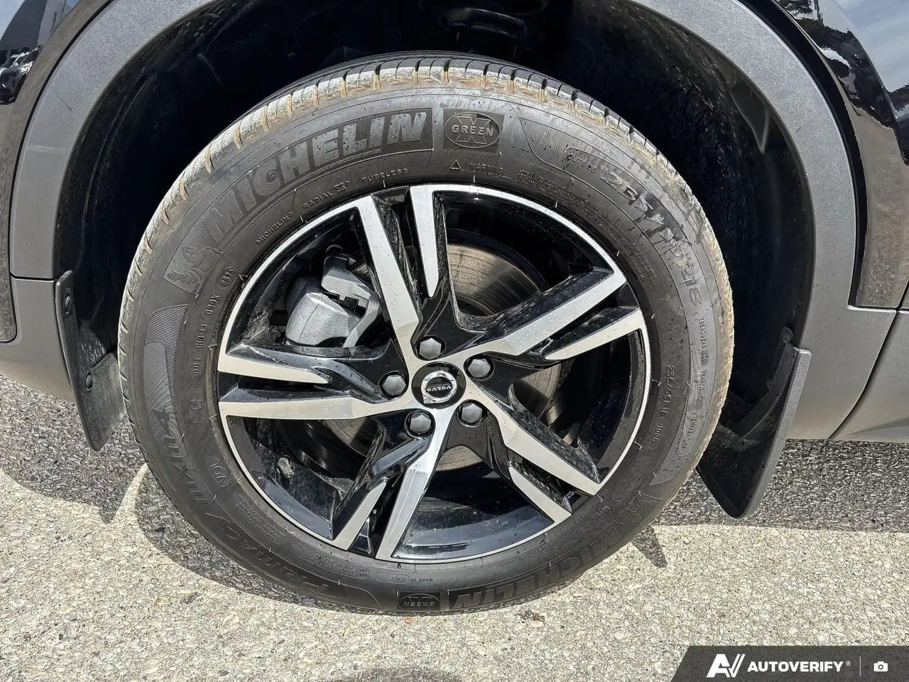 Volvo XC40 снимка Volvo XC40