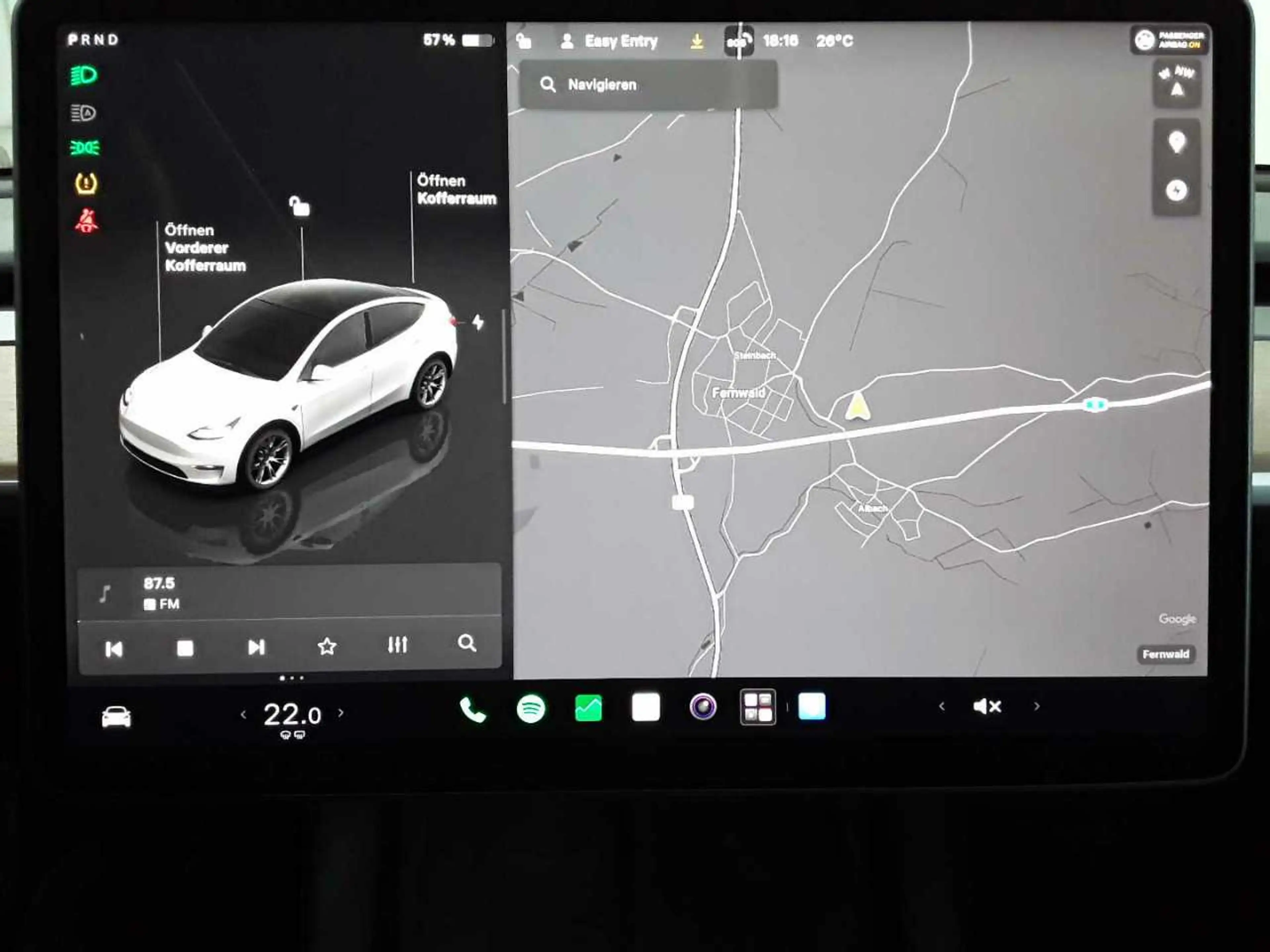 Tesla Model Y Model Y Long Range Dual Motor AWD — photo 12