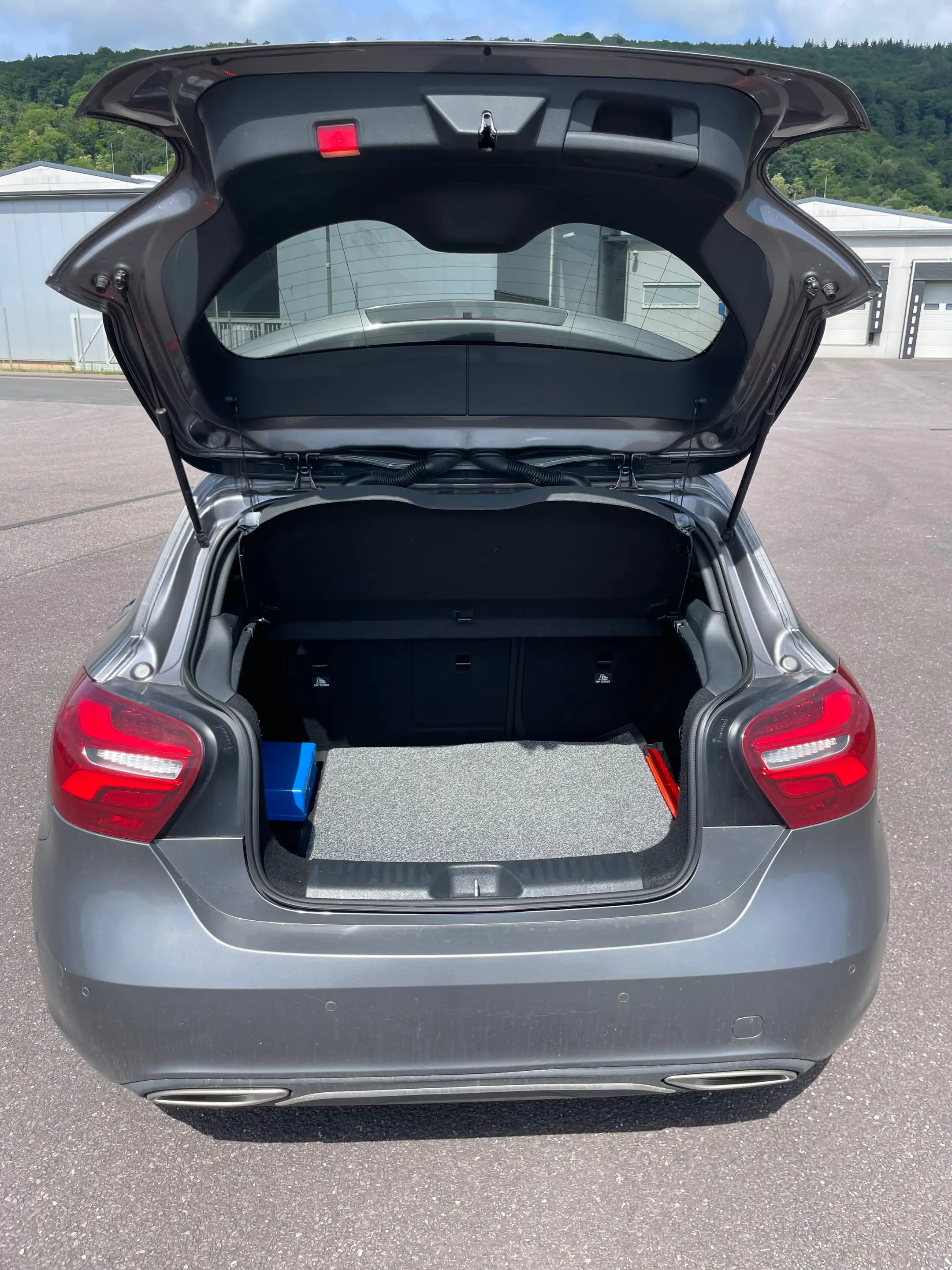 Mercedes-Benz A 180 A 180 d 7G-DCT Urban — photo 8