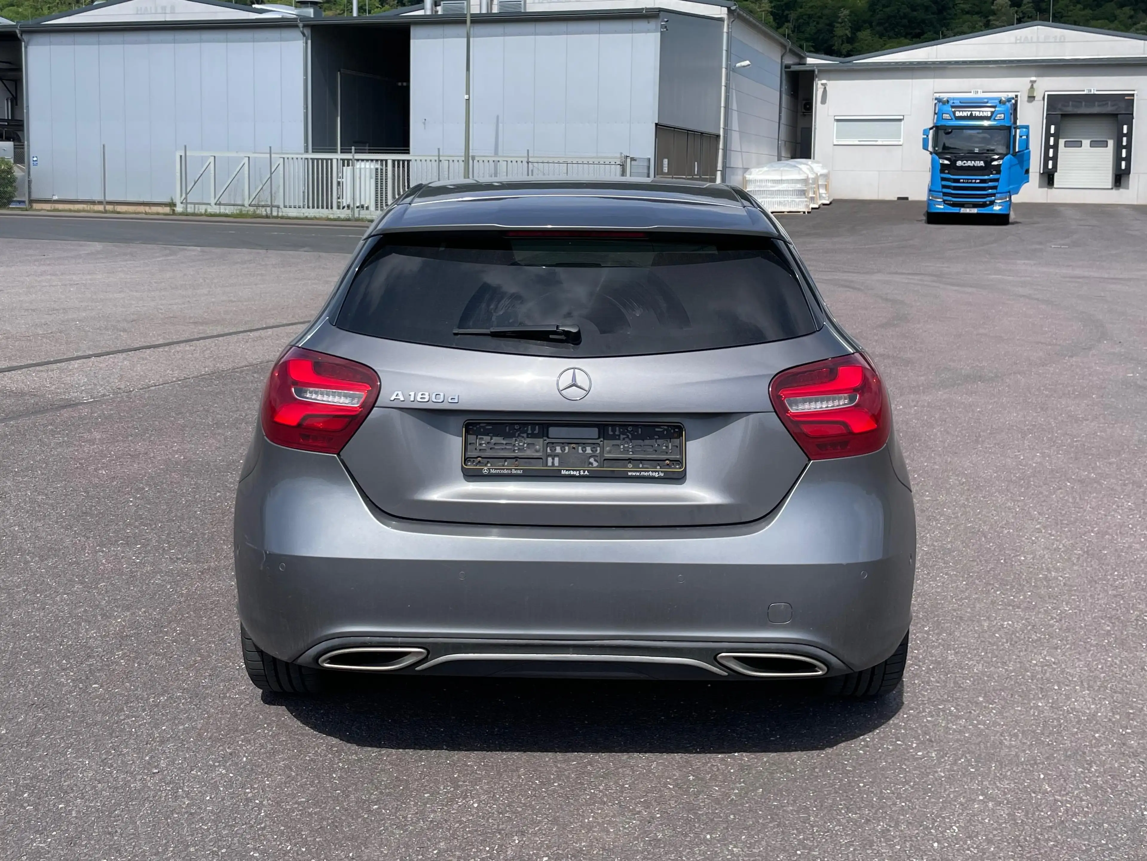 Mercedes-Benz A 180 A 180 d 7G-DCT Urban — photo 6