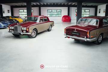 I - RHD - V8 / 6.75L - Regal Red & Sand