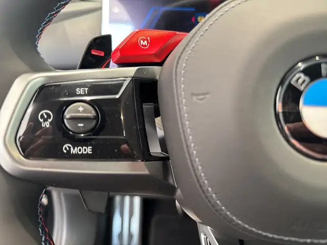 BMW M5 Touring Bowers & Wilkins| Comfort Paket Ansicht 16