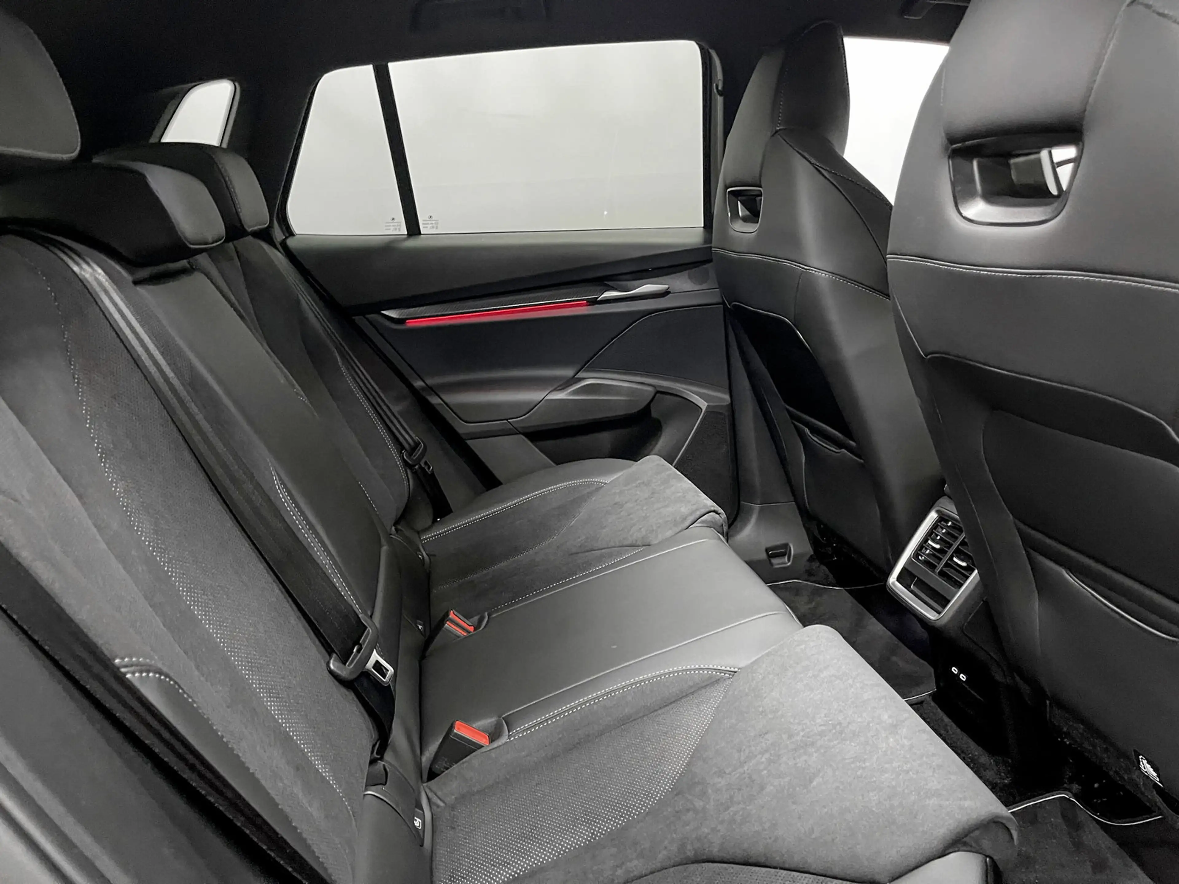 Skoda Elroq 85 Sportline 82kWh / Trekhaak / Camera / Carplay / Keyless — photo 13